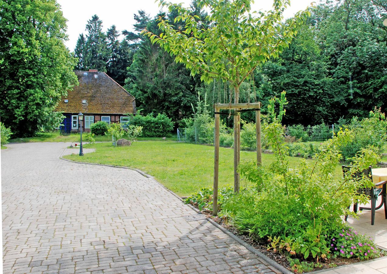 Sehr Schoene Ferienwohnung In Pose Poseritz Exterior foto